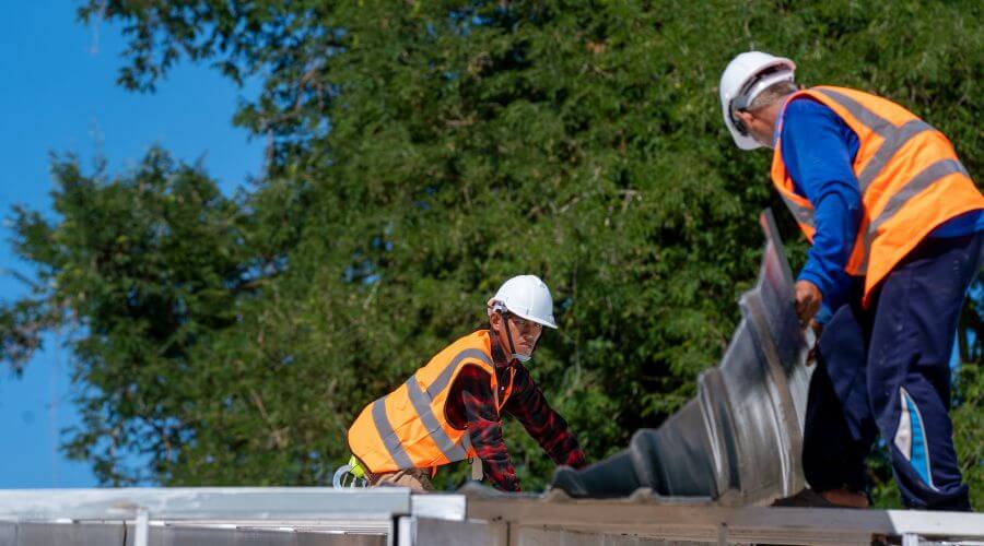 Professional residential roofers in Washington, ME